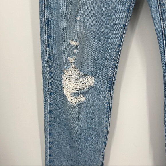 Levi's 501 Light Wash Faded Distressed Ripped Straight Leg Buttondown Denim Jean - Picture 5 of 15